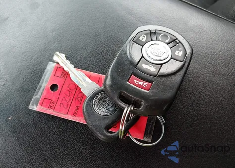 2006 Cadillac Sts V8 from USA, damaged, VIN 1G6DC67A660130502